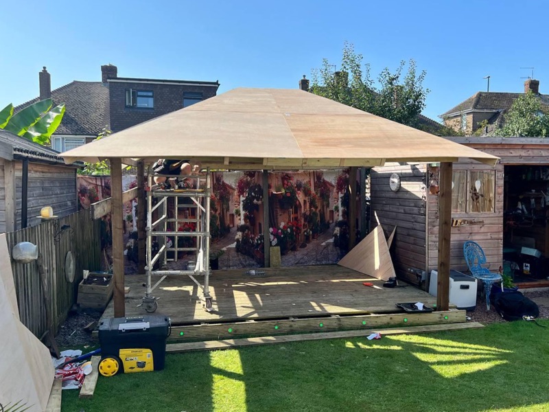 Outdoor space for toys and other products